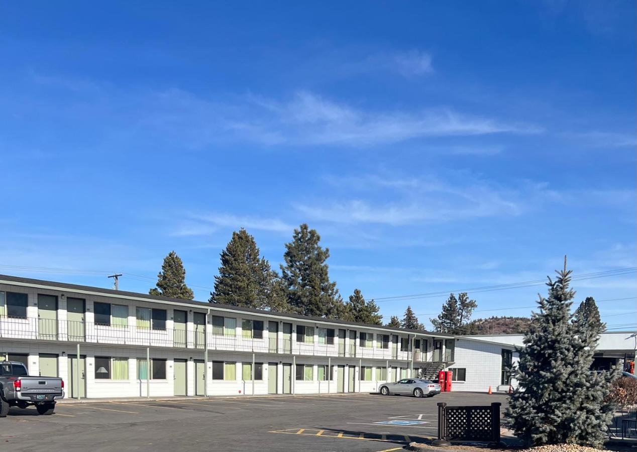 Bend Inn & Suites מראה חיצוני תמונה