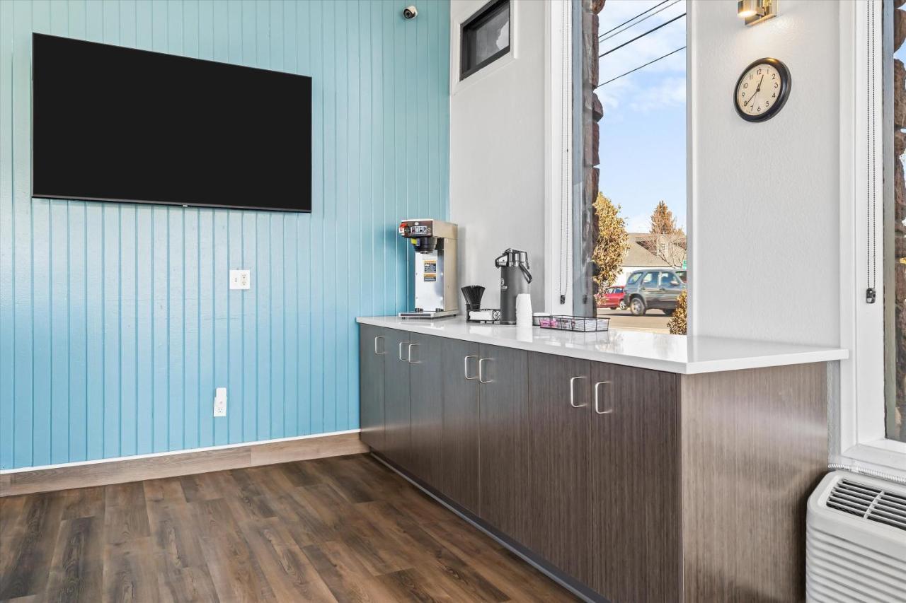 Bend Inn & Suites מראה חיצוני תמונה